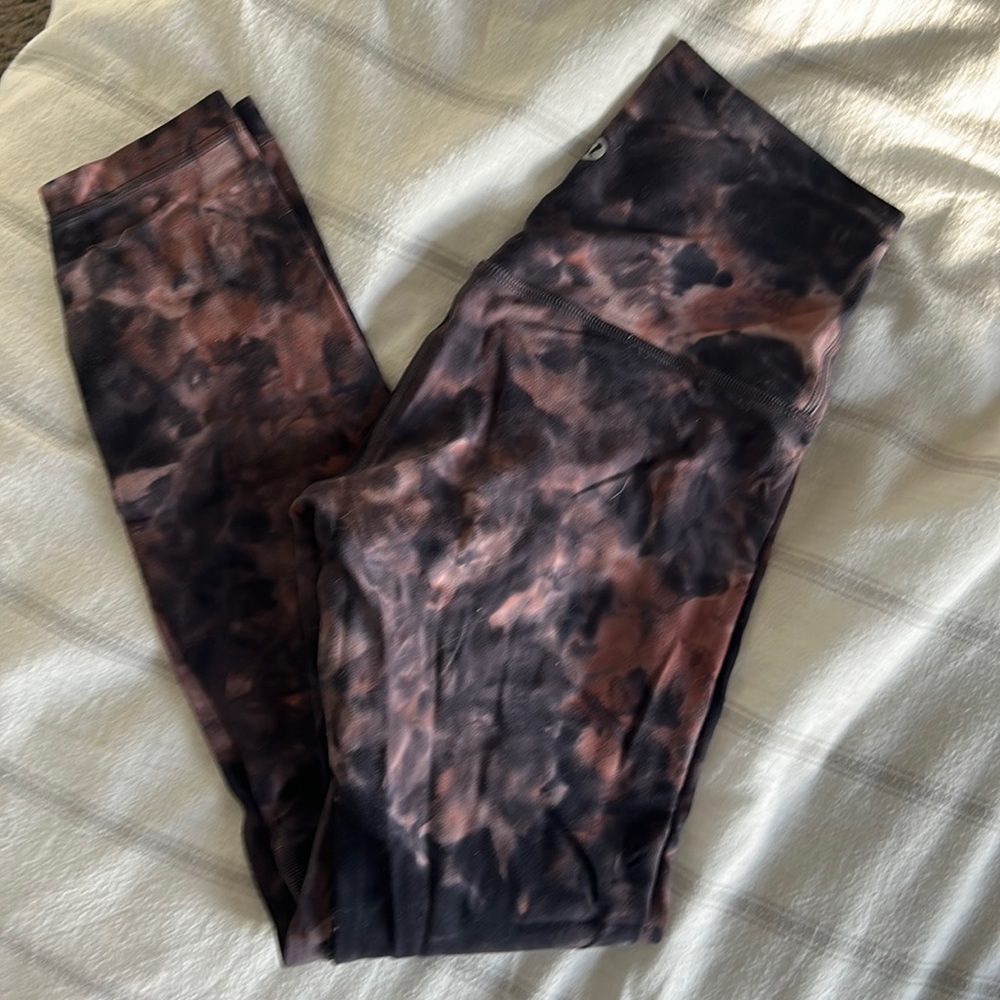 Diamond dye align lululemon leggings!